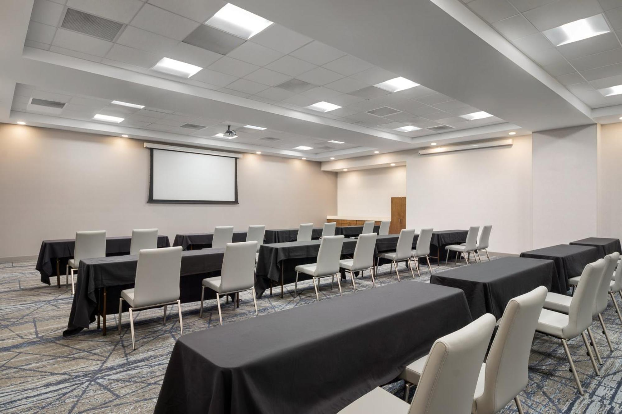 Holiday Inn Express Richmond By Ihg Dış mekan fotoğraf